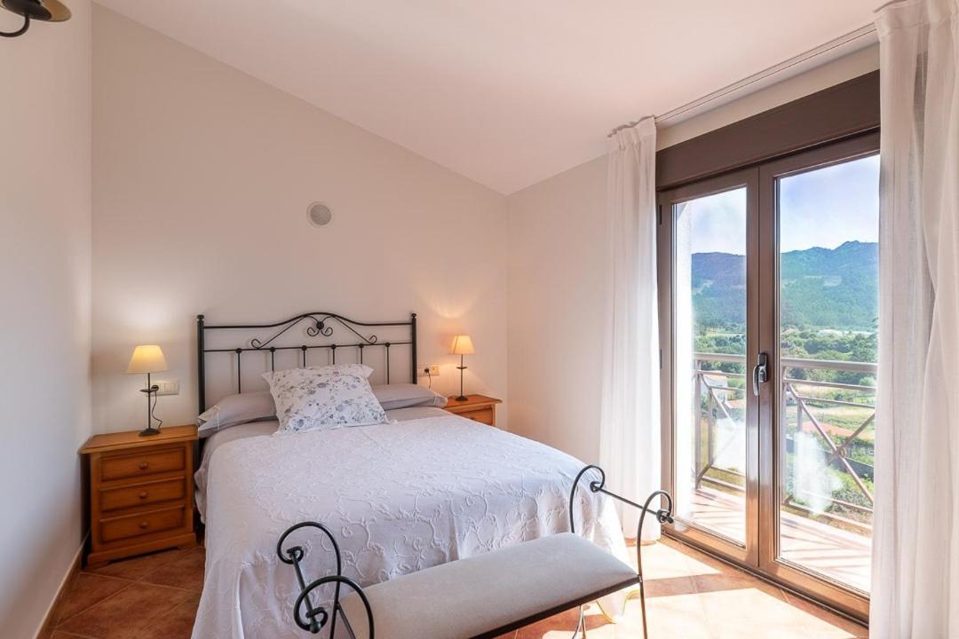 Apartamentos Rurales De Abelleira Muros Luaran gambar